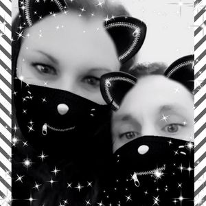 Meet your Posher, Carrie